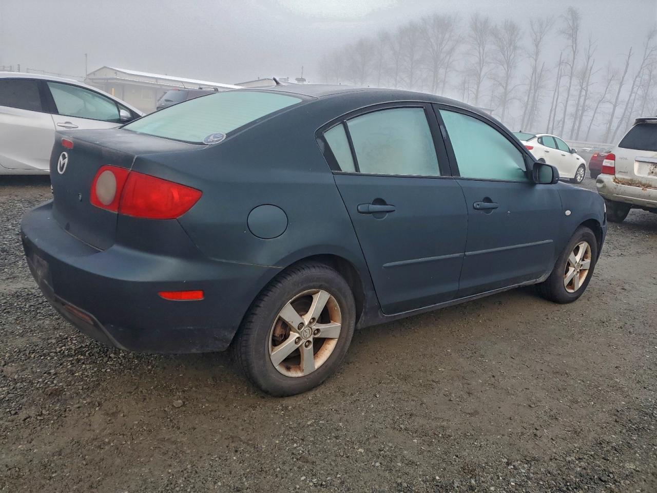 2004 MAZDA 3 I photo 3