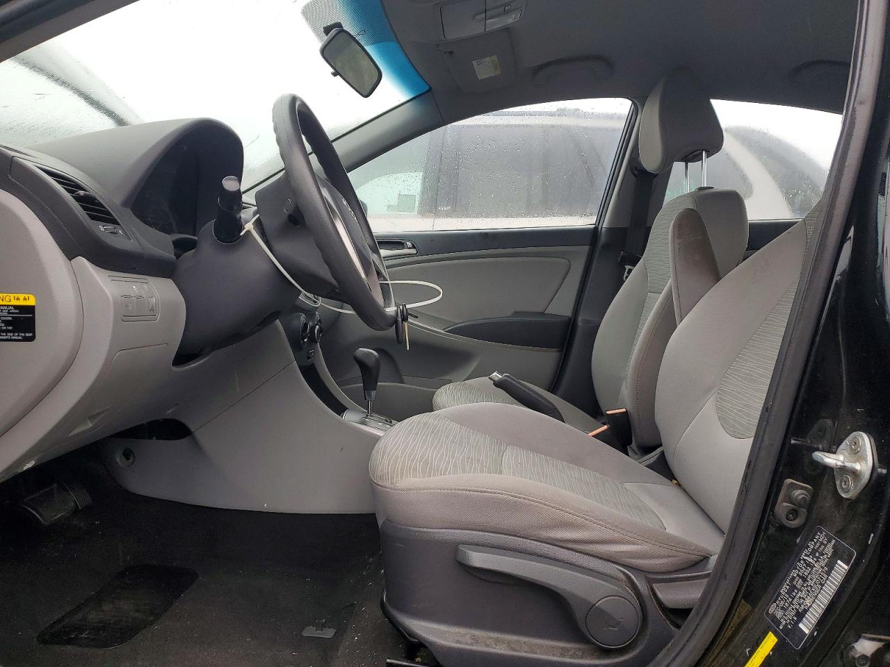 2016 HYUNDAI ACCENT SE photo 7