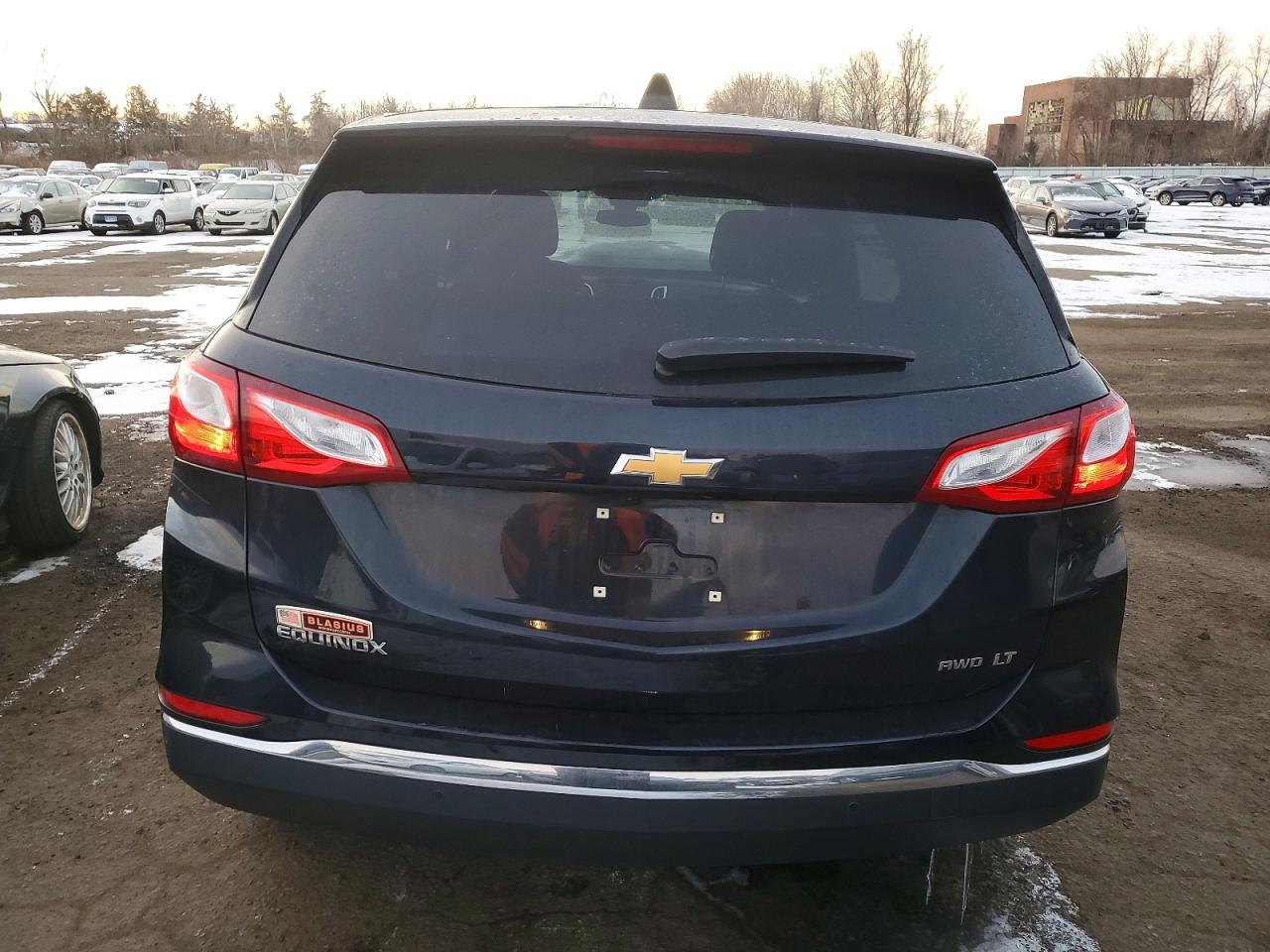 2020 CHEVROLET EQUINOX LT photo 6