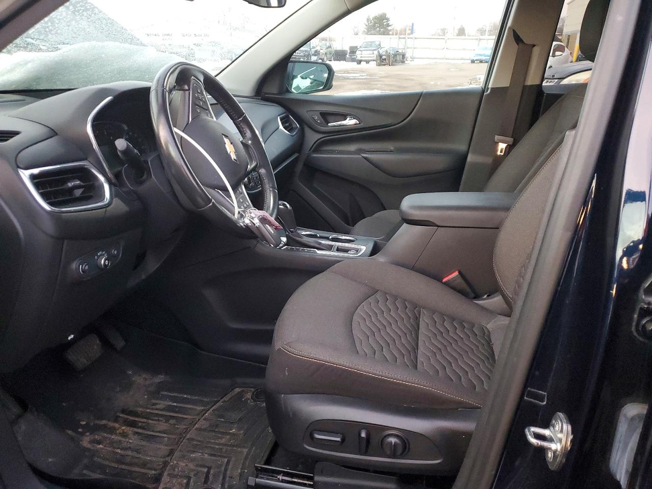 2020 CHEVROLET EQUINOX LT photo 7
