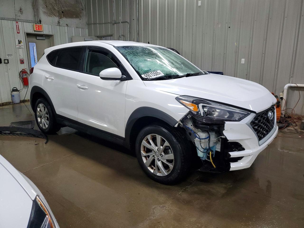 2019 HYUNDAI TUCSON SE photo 4