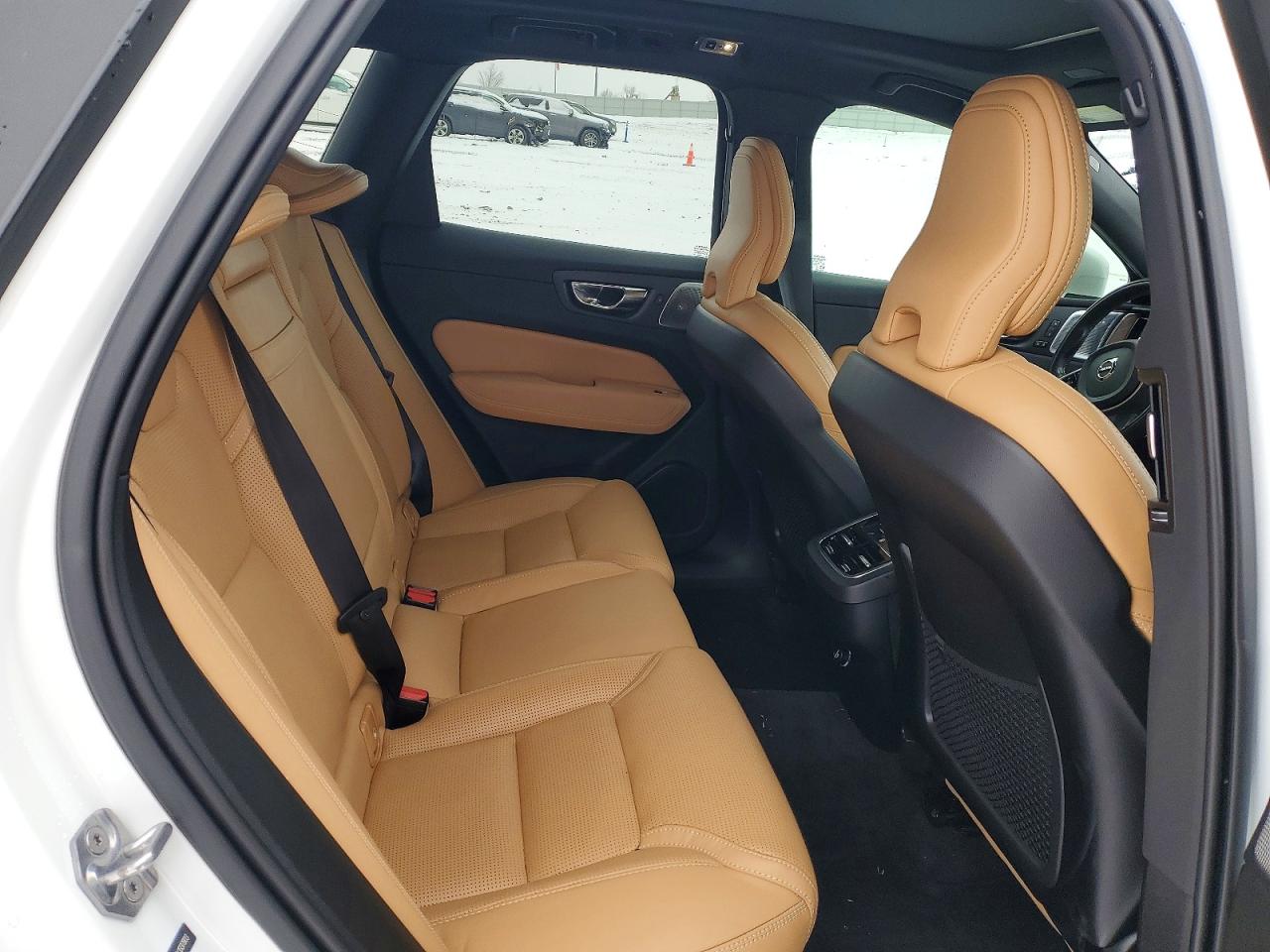 2019 VOLVO XC60 T6 INSCRIPTION photo 10