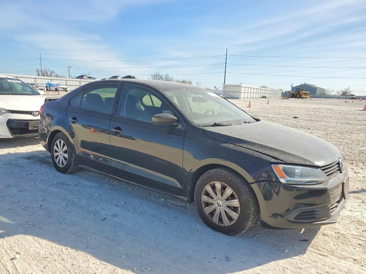 2013 VOLKSWAGEN JETTA BASE photo 4