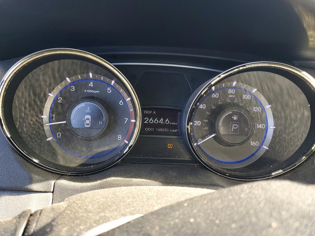 2013 HYUNDAI SONATA SE photo 9