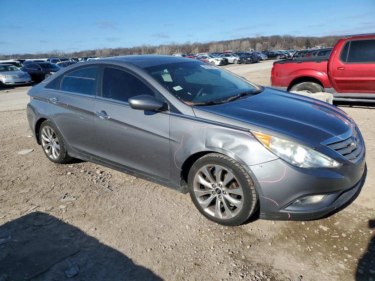 2013 HYUNDAI SONATA SE photo 4