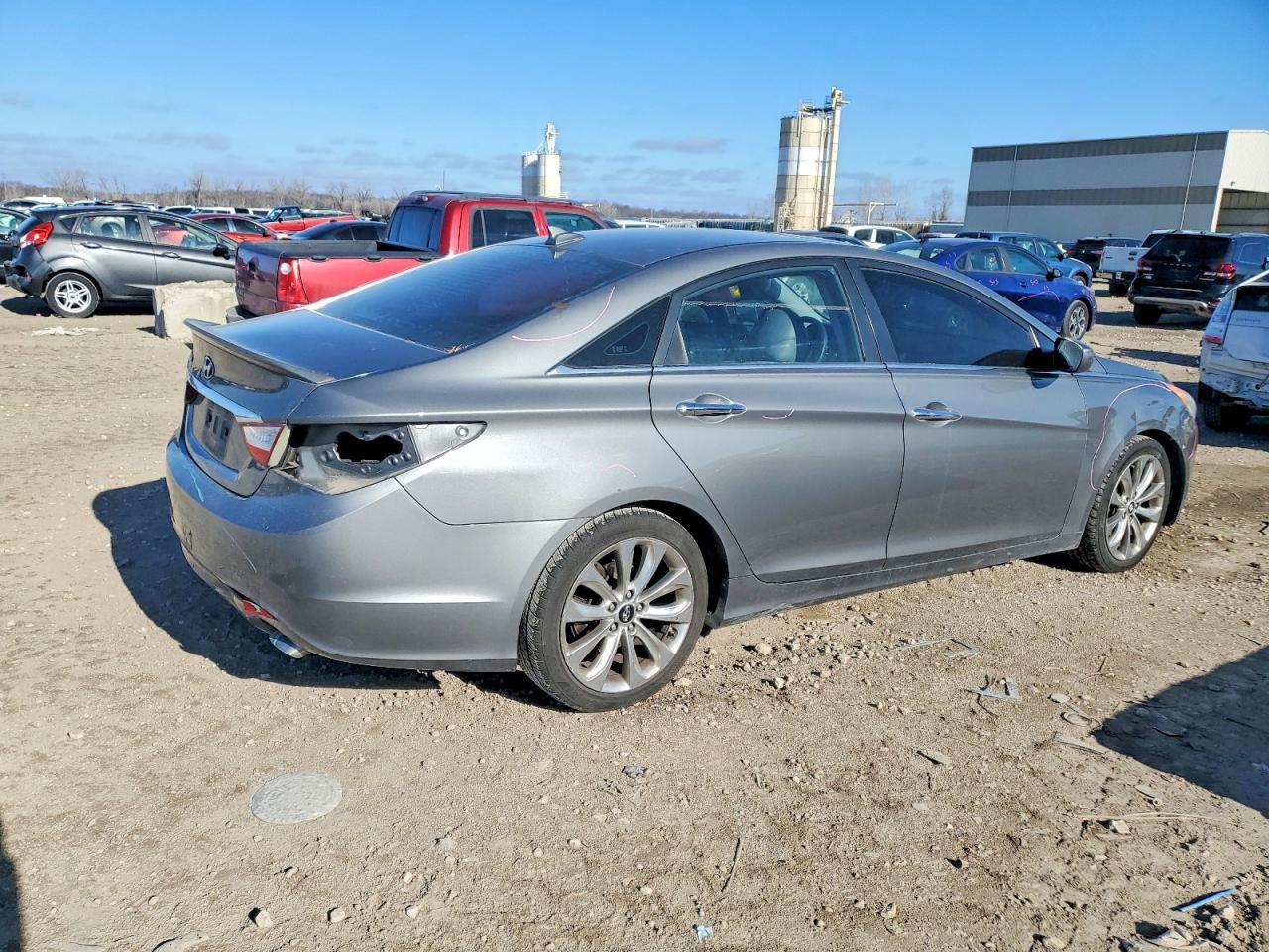 2013 HYUNDAI SONATA SE photo 3