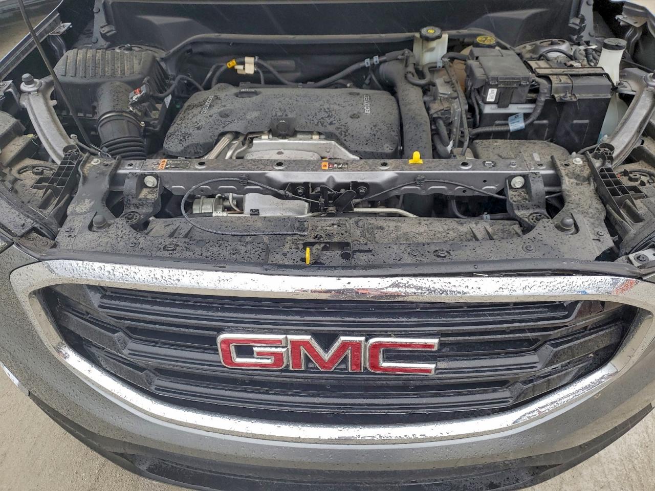 2018 GMC TERRAIN SLE photo 12