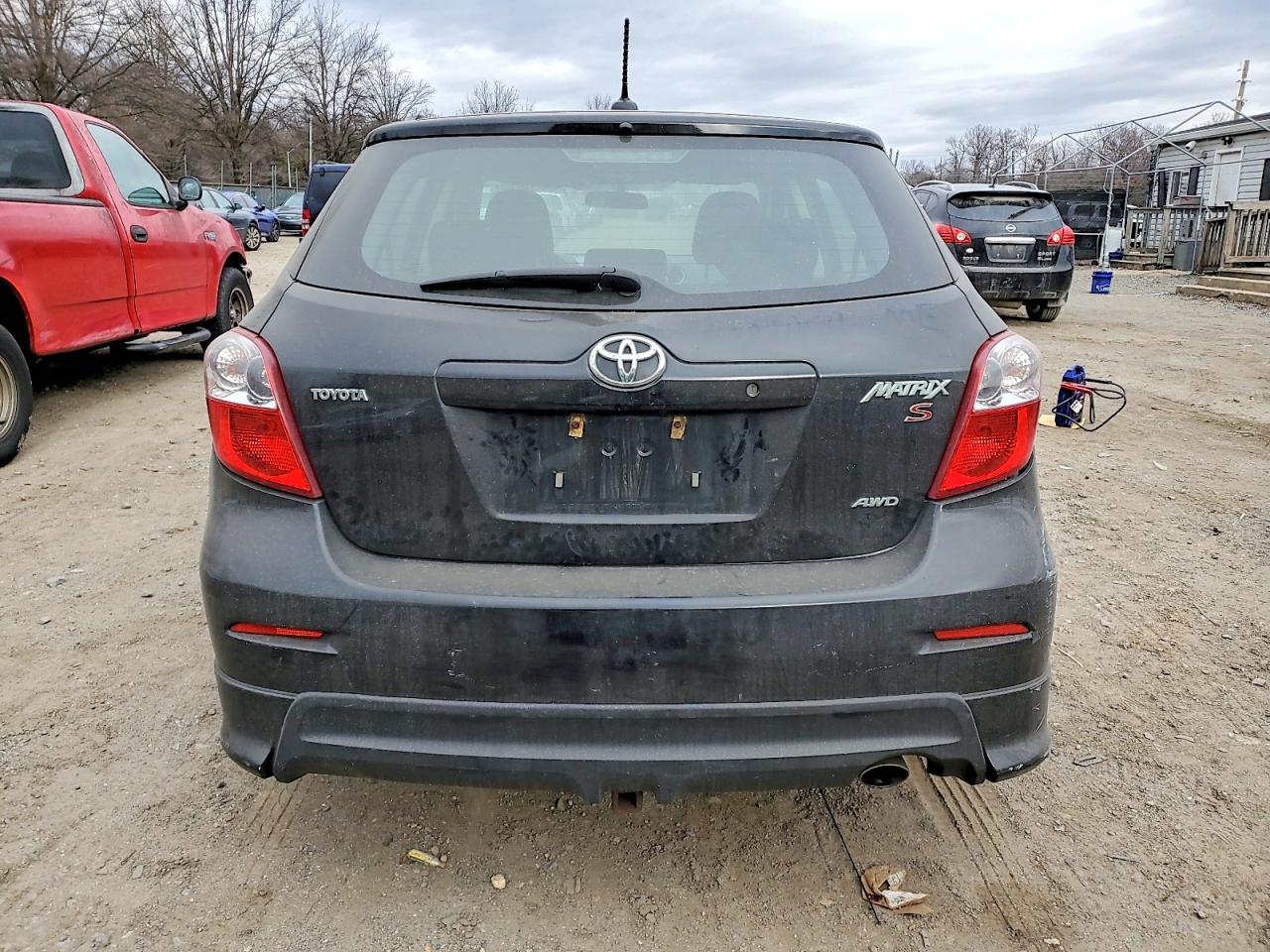 2010 TOYOTA COROLLA MATRIX S photo 6