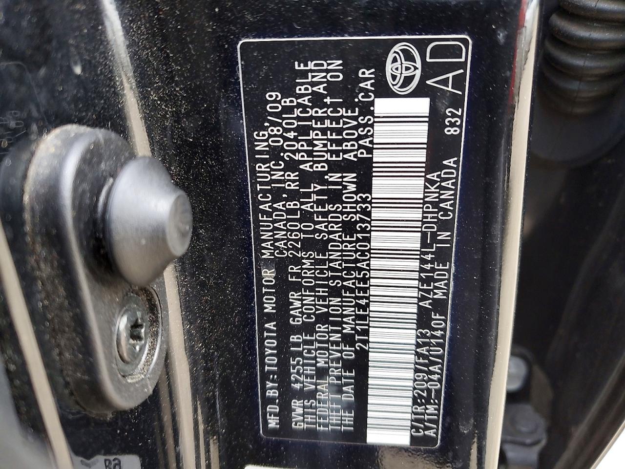 2010 TOYOTA COROLLA MATRIX S photo 12