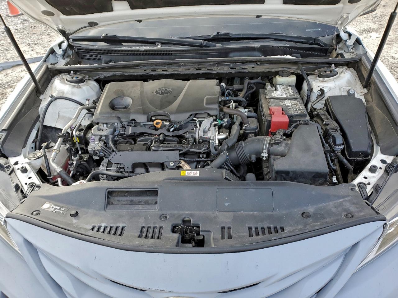 2018 TOYOTA CAMRY L photo 11