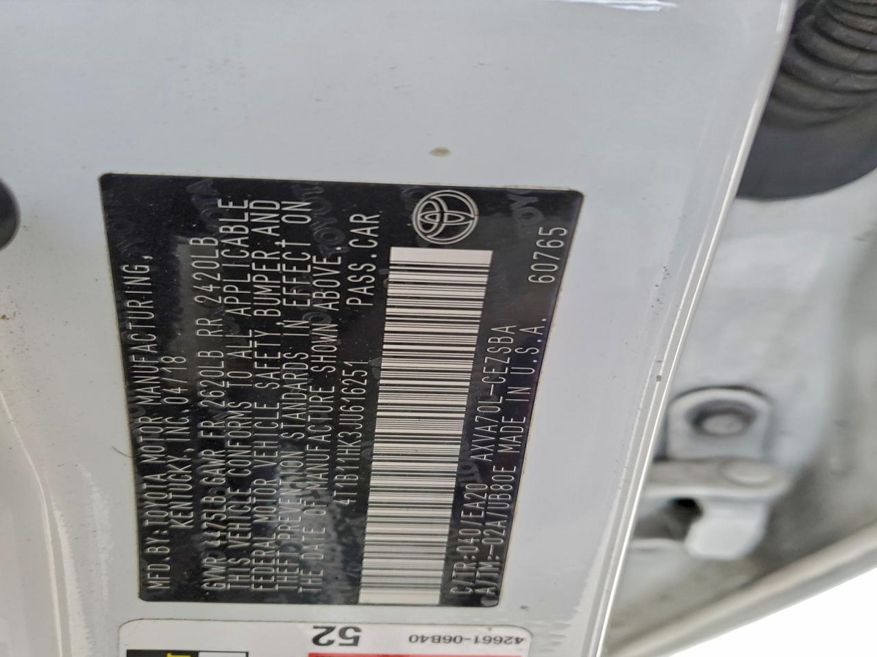 2018 TOYOTA CAMRY L photo 12