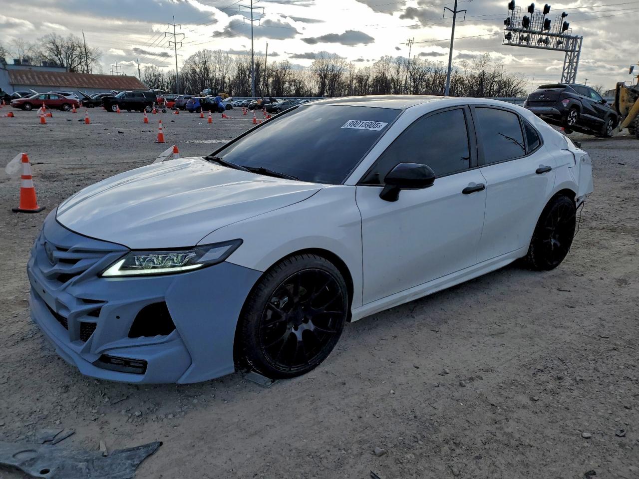 2018 TOYOTA CAMRY