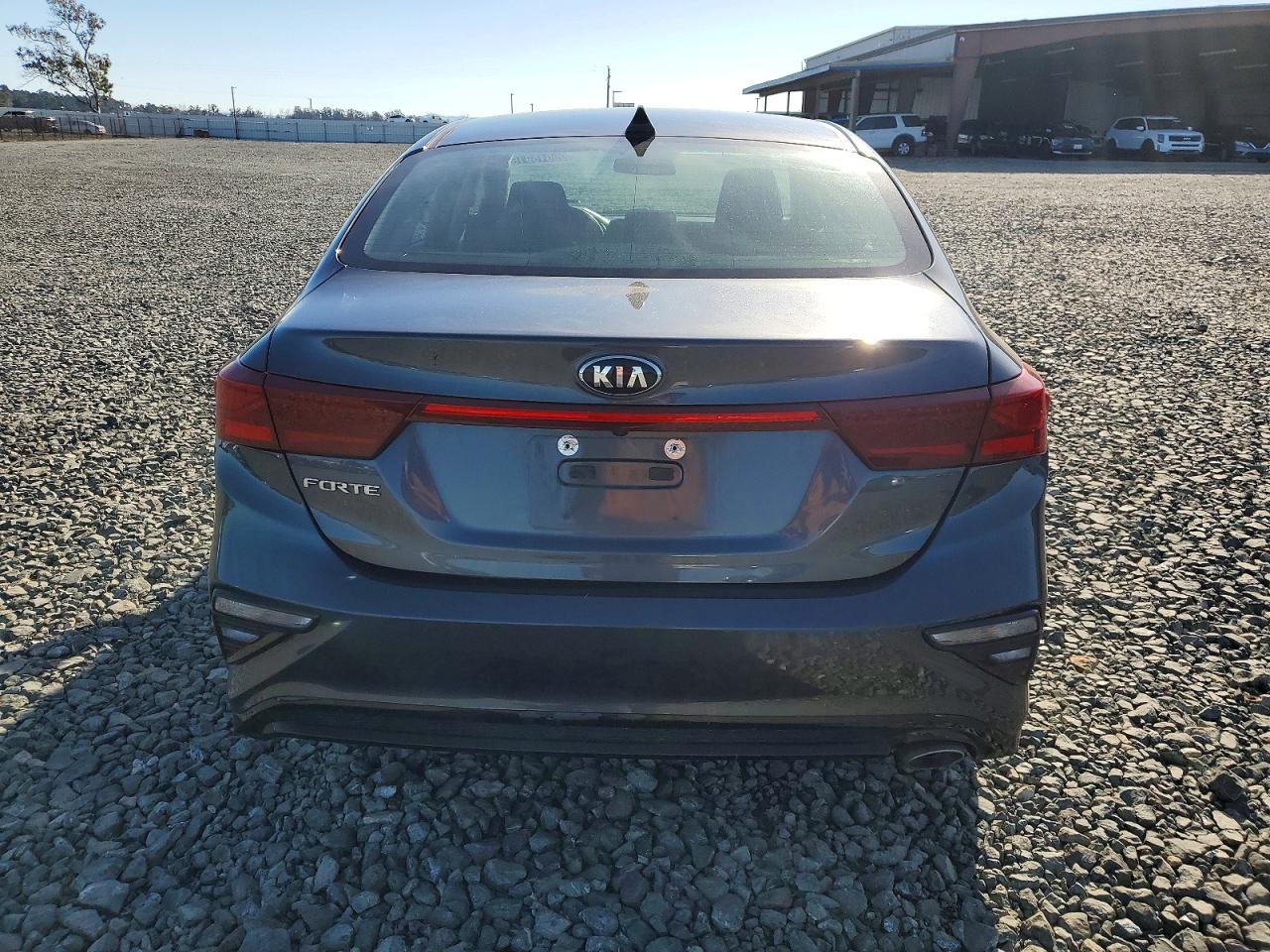 2021 KIA FORTE FE photo 6