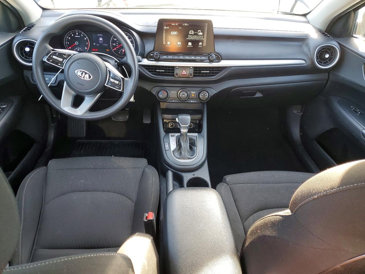 2021 KIA FORTE FE photo 8