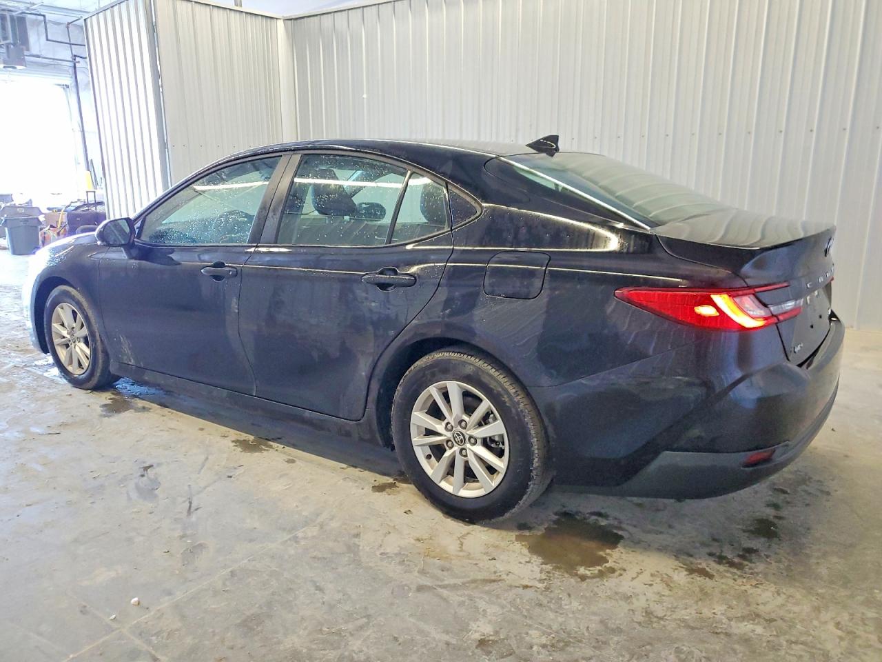2025 TOYOTA CAMRY XSE photo 2