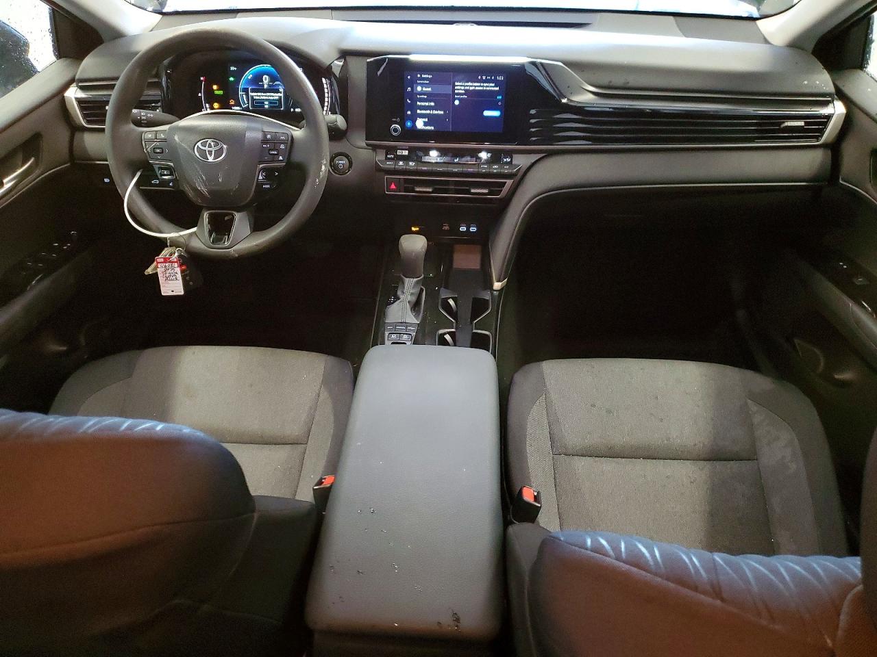 2025 TOYOTA CAMRY XSE photo 8