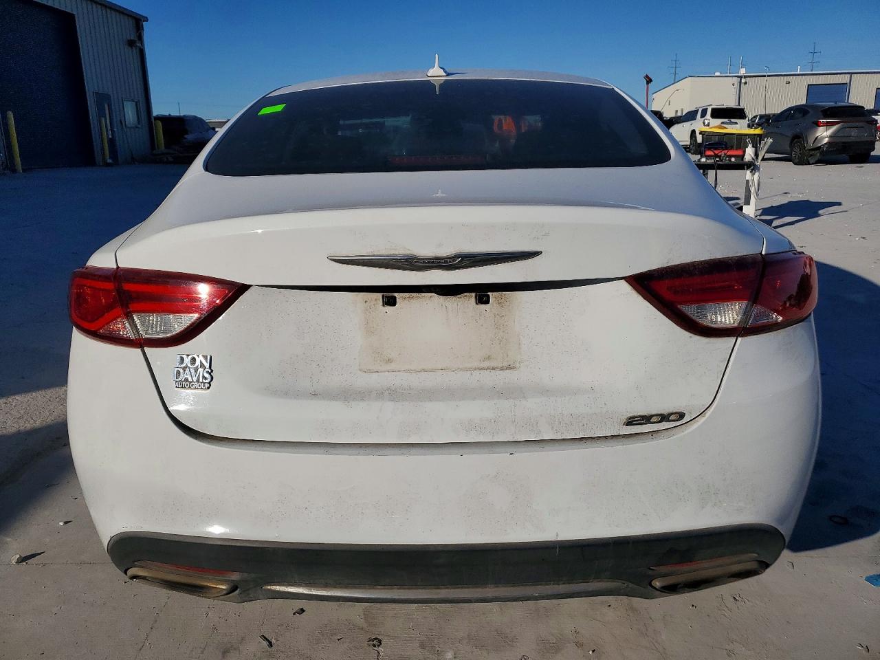 2016 CHRYSLER 200 LIMITED photo 6