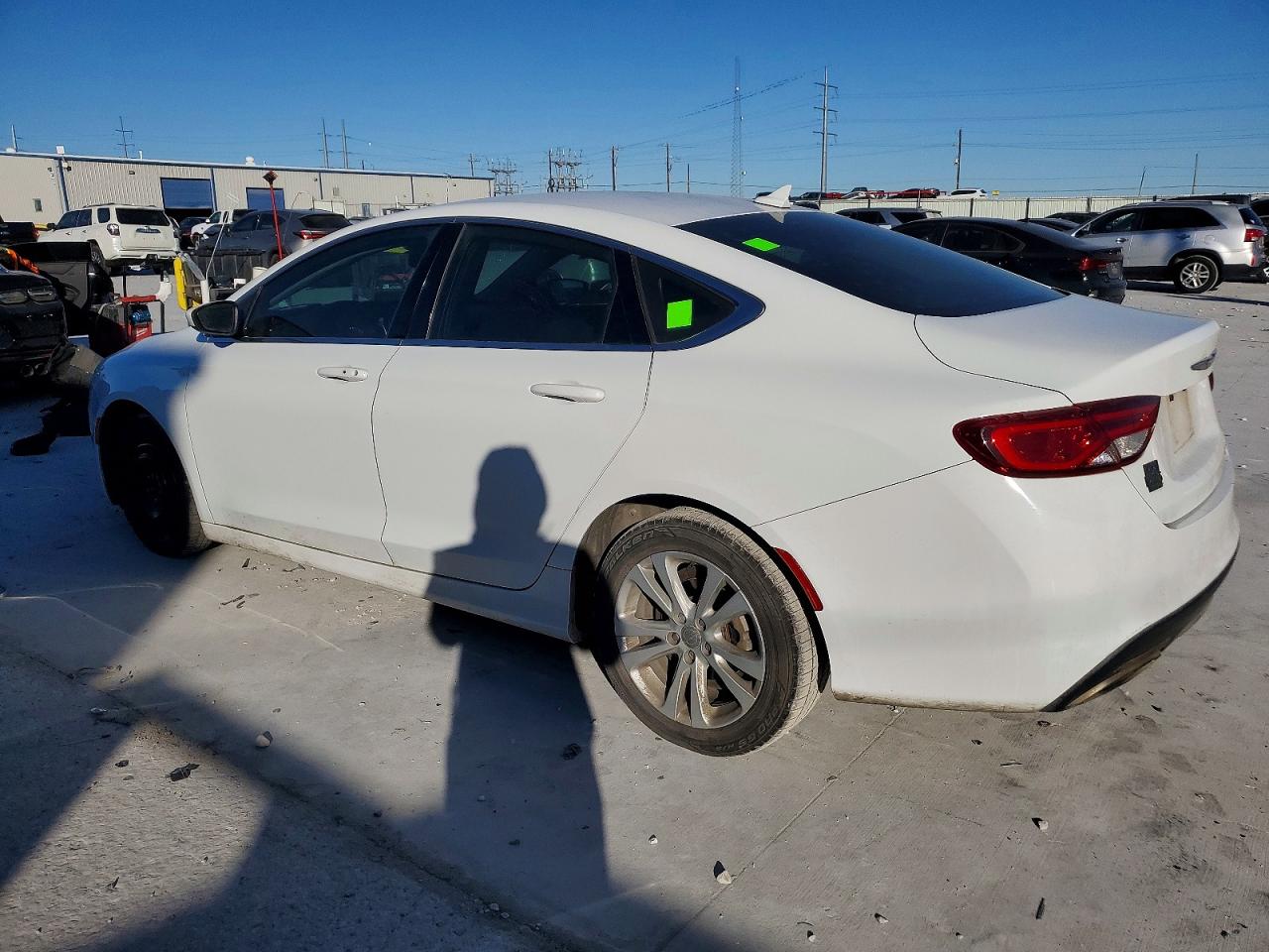 2016 CHRYSLER 200 LIMITED photo 2