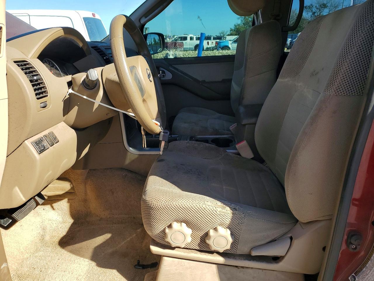 2007 NISSAN PATHFINDER LE photo 13