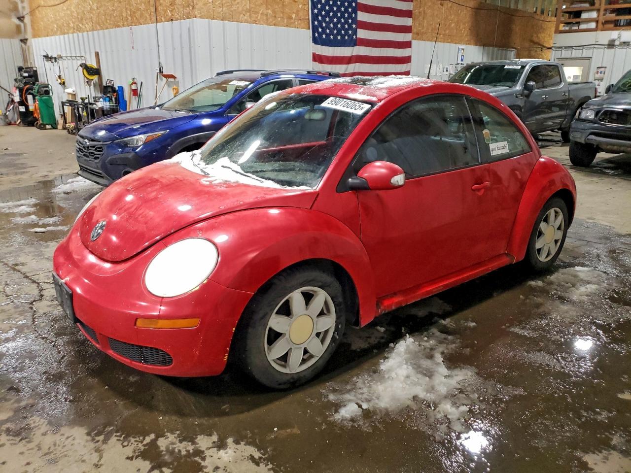 2008 VOLKSWAGEN NEW BEETLE