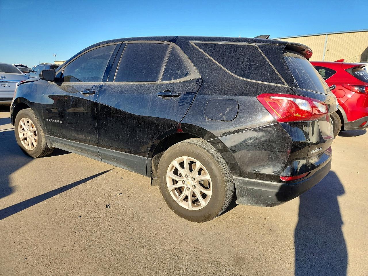 2019 CHEVROLET EQUINOX LS photo 2