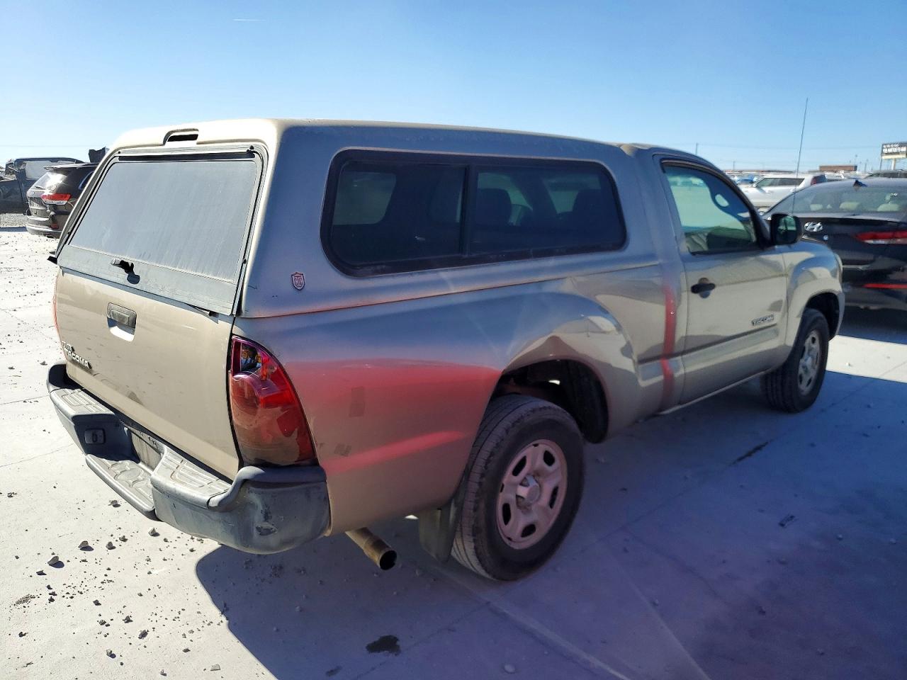 2005 TOYOTA TACOMA photo 3