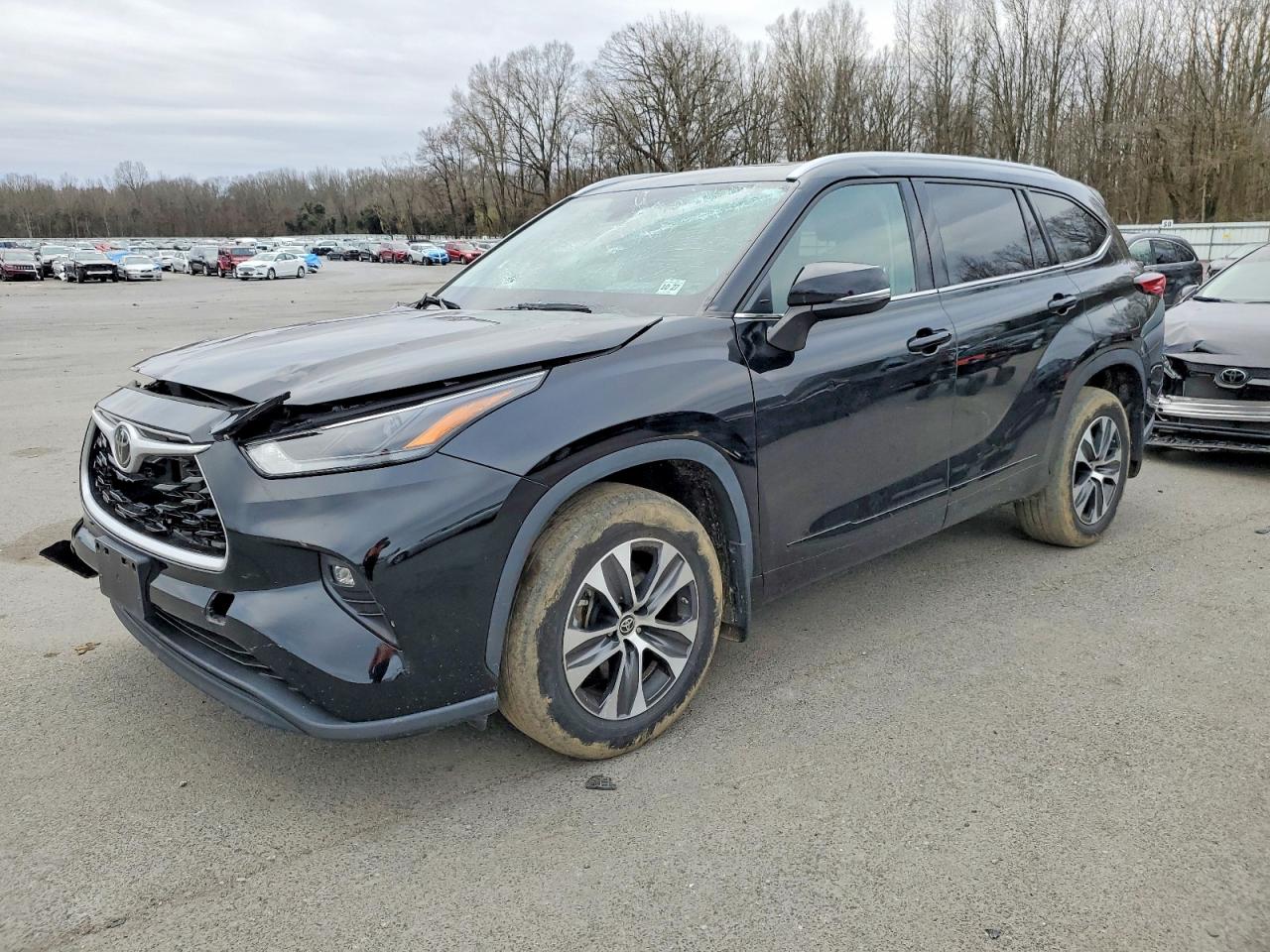 2022 TOYOTA HIGHLANDER