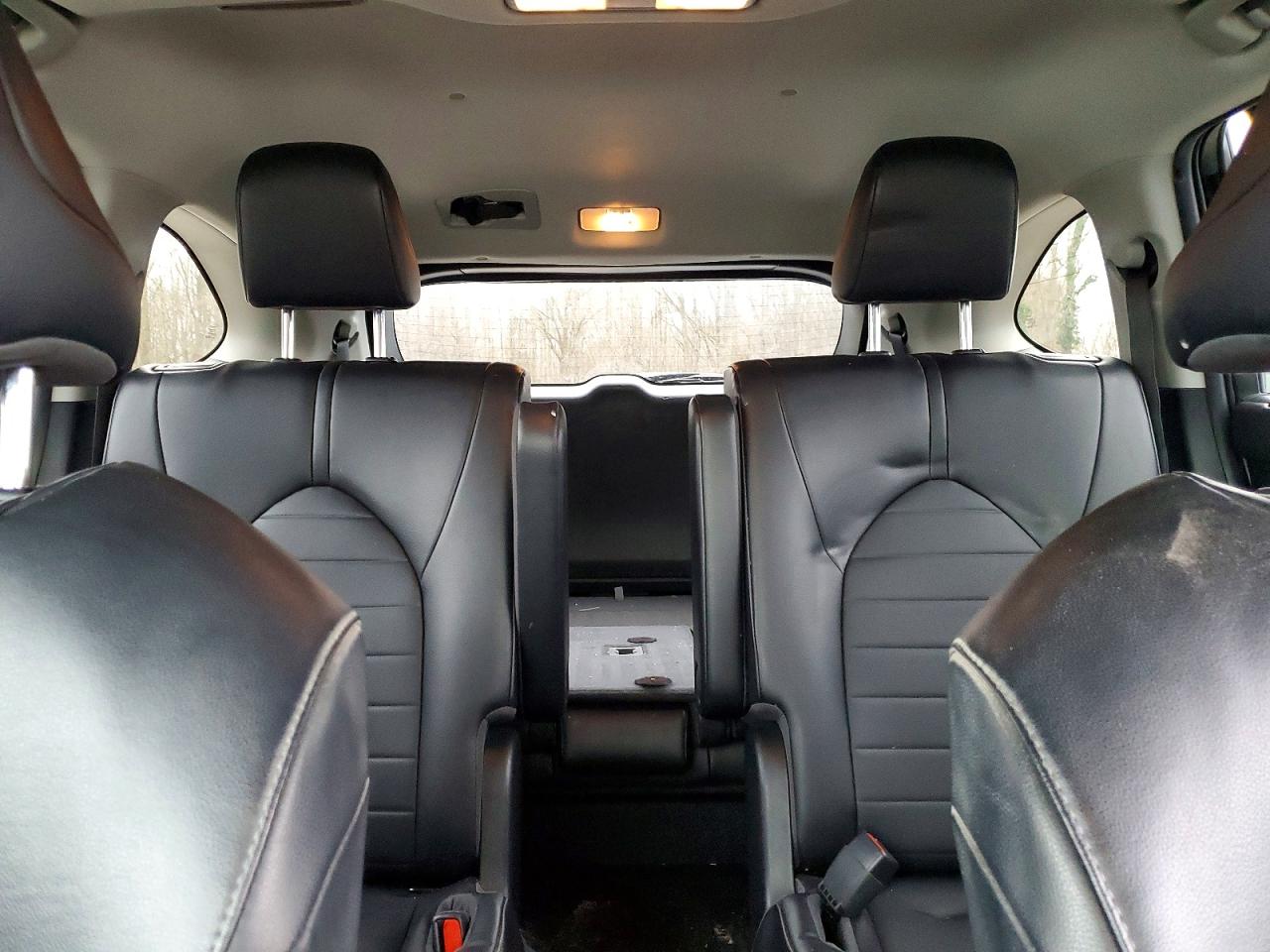 2022 TOYOTA HIGHLANDER XLE photo 19