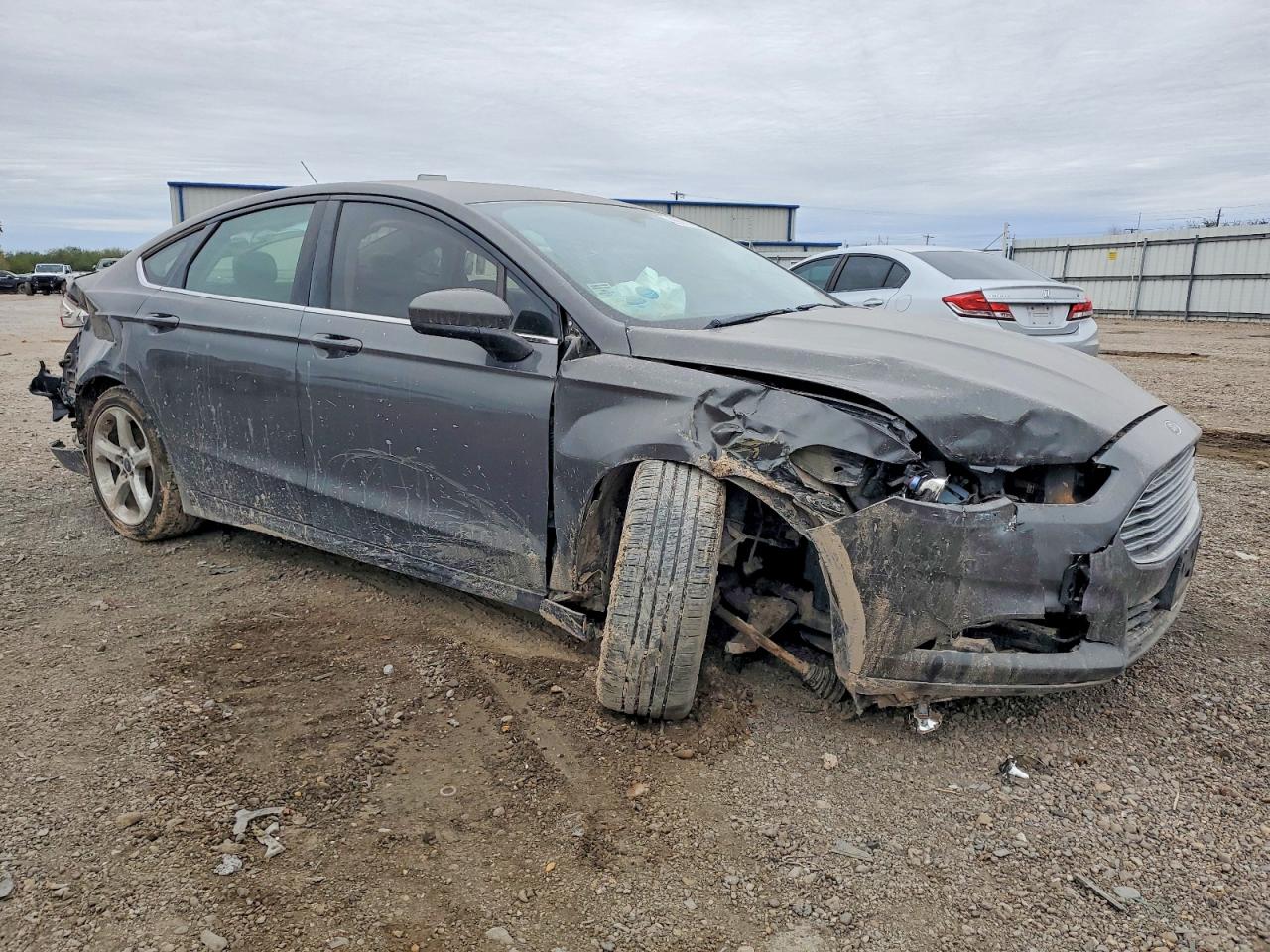 2016 FORD FUSION S photo 4