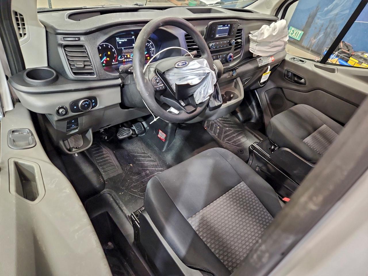 2025 FORD TRANSIT T-250 photo 8