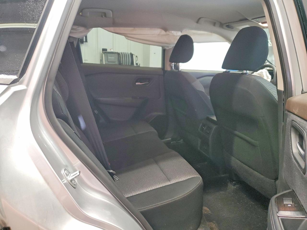 2021 NISSAN ROGUE SV photo 21