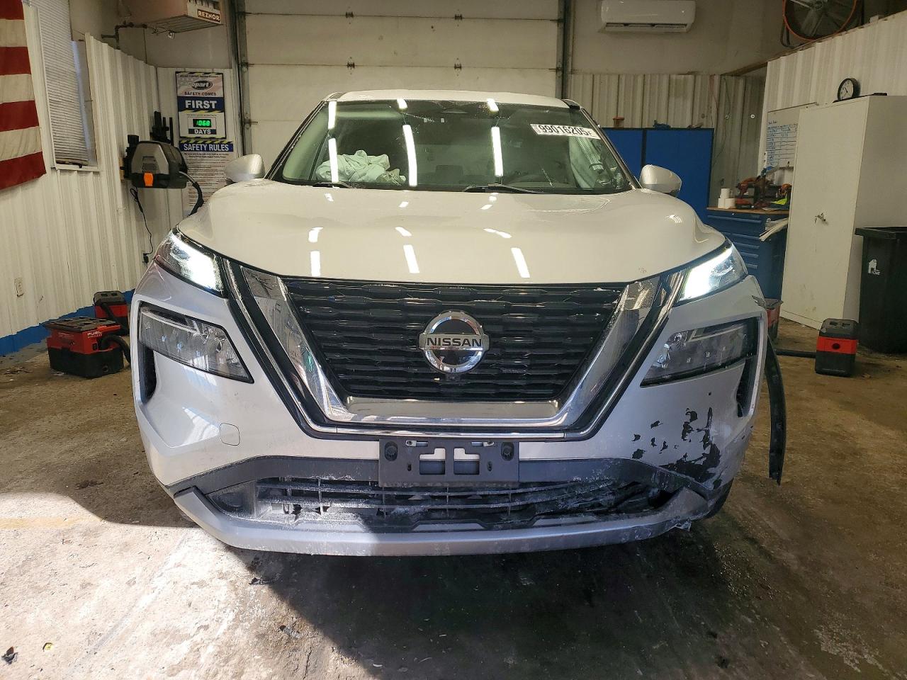 2021 NISSAN ROGUE SV photo 9