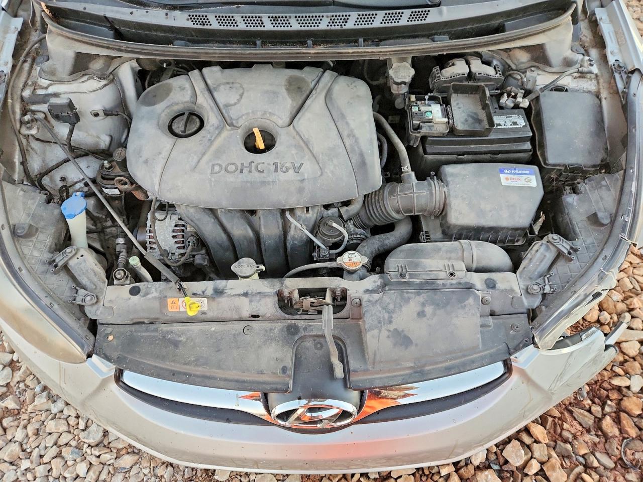 2012 HYUNDAI ELANTRA GLS photo 31