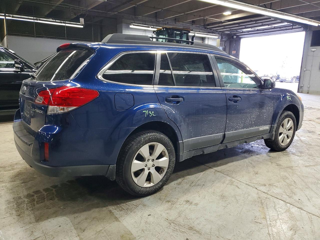 2011 SUBARU OUTBACK 2.5I PREMIUM photo 3