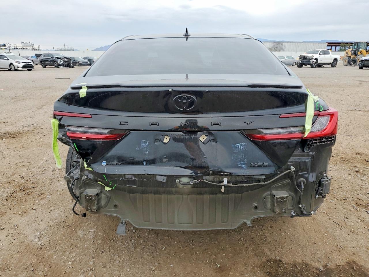 2025 TOYOTA CAMRY XSE photo 11