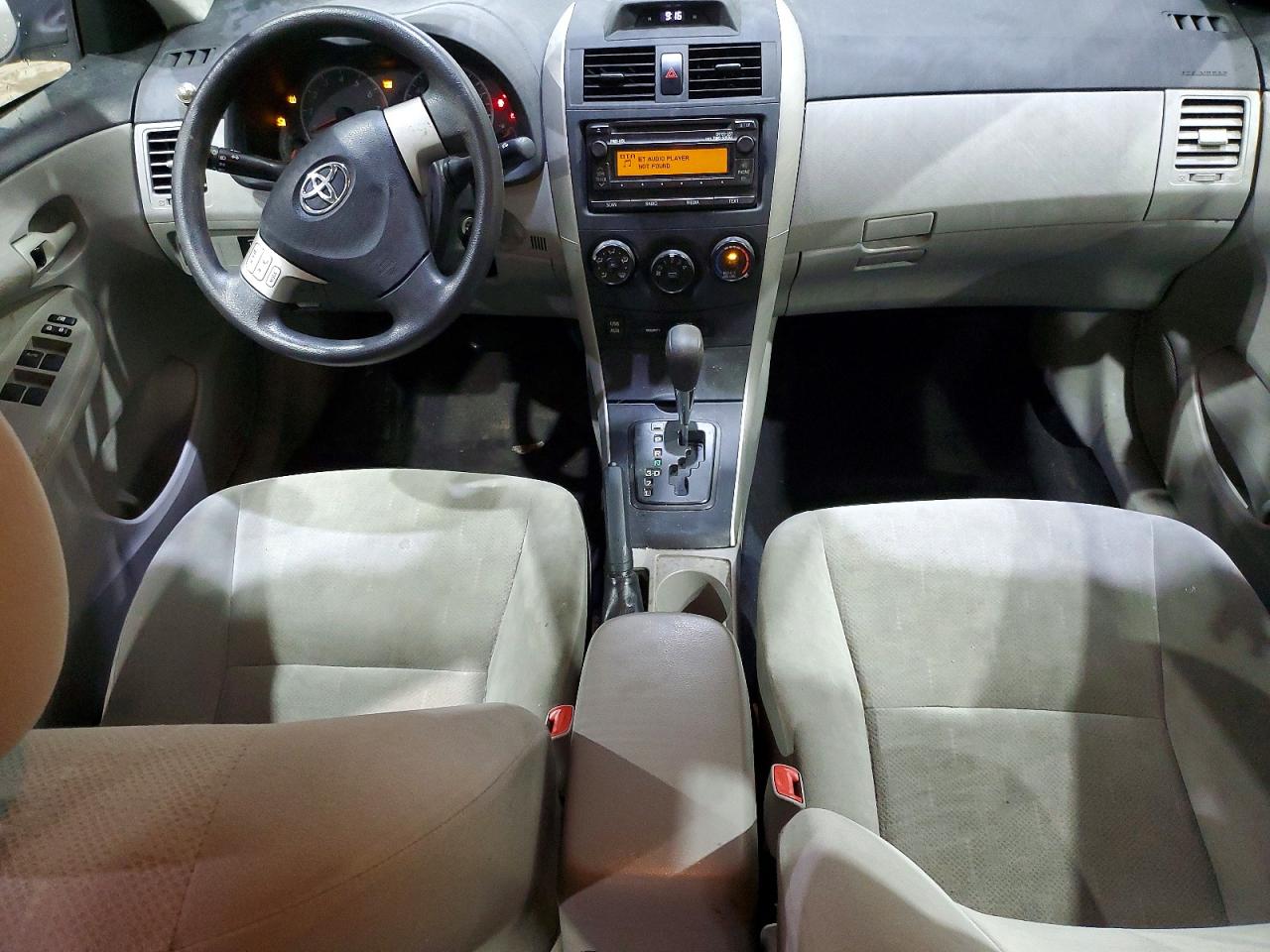 2012 TOYOTA COROLLA L photo 8
