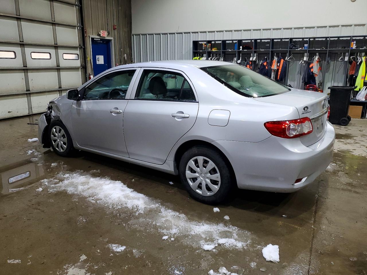 2012 TOYOTA COROLLA L photo 2
