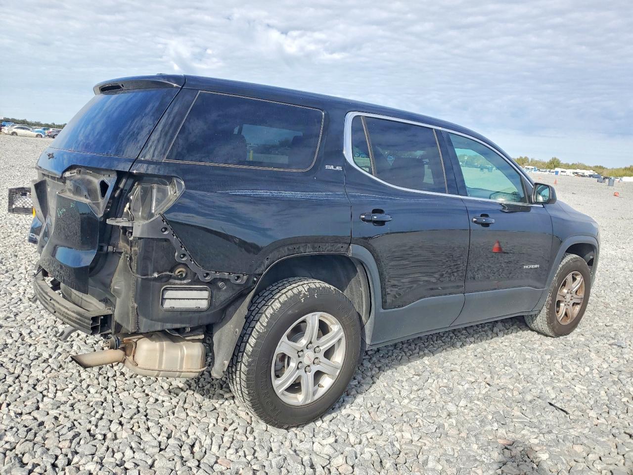 2019 GMC ACADIA SLE photo 3