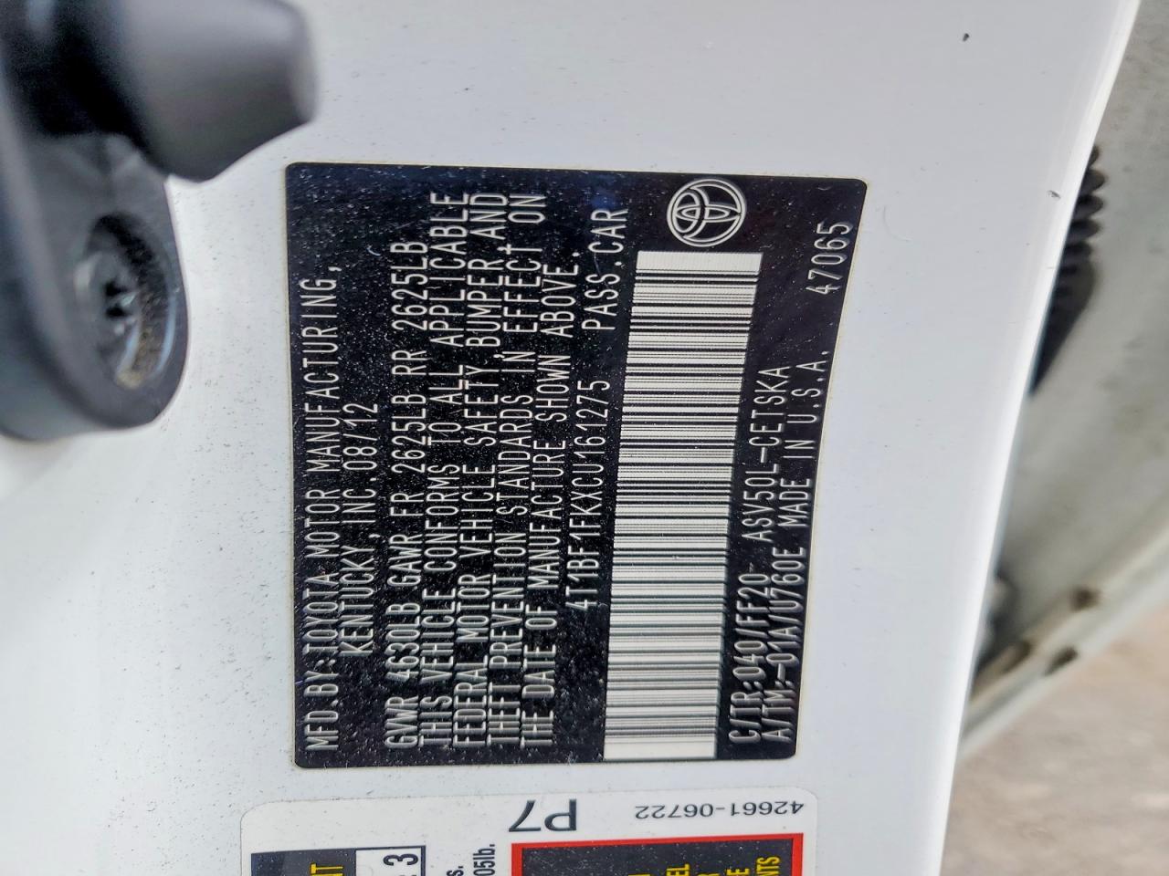 2012 TOYOTA CAMRY SE photo 23