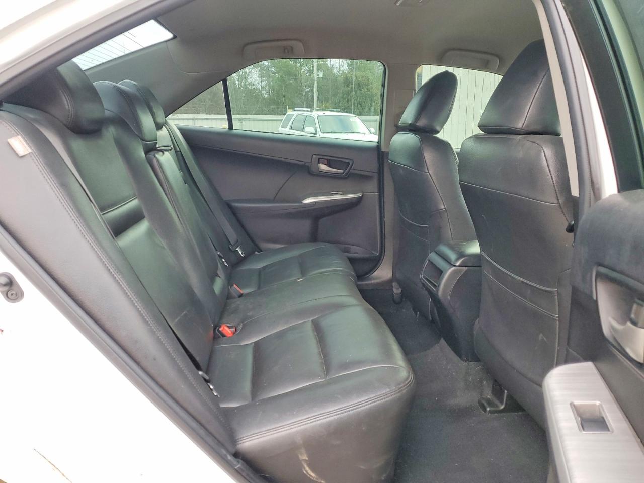2012 TOYOTA CAMRY SE photo 19