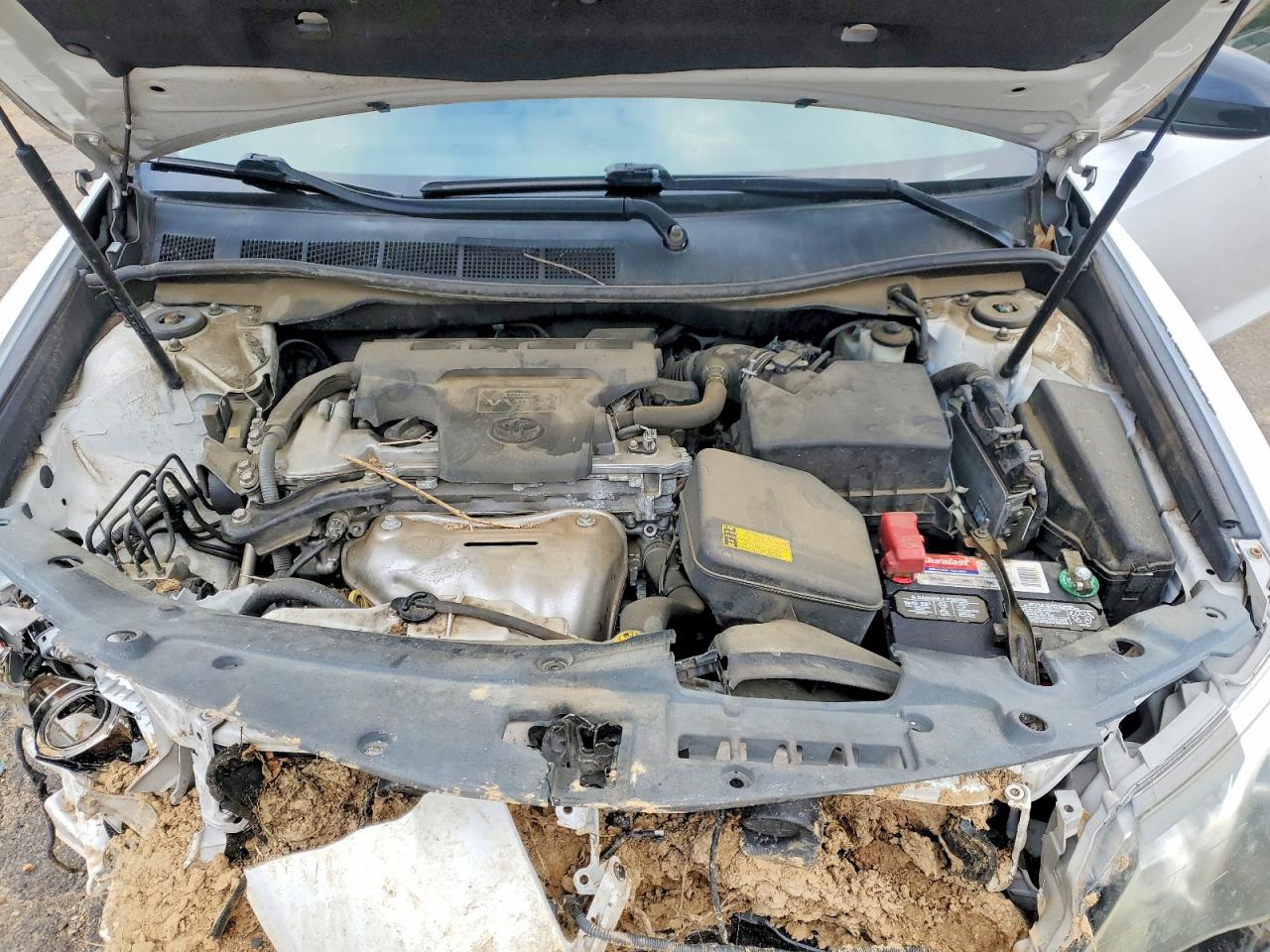 2012 TOYOTA CAMRY SE photo 21