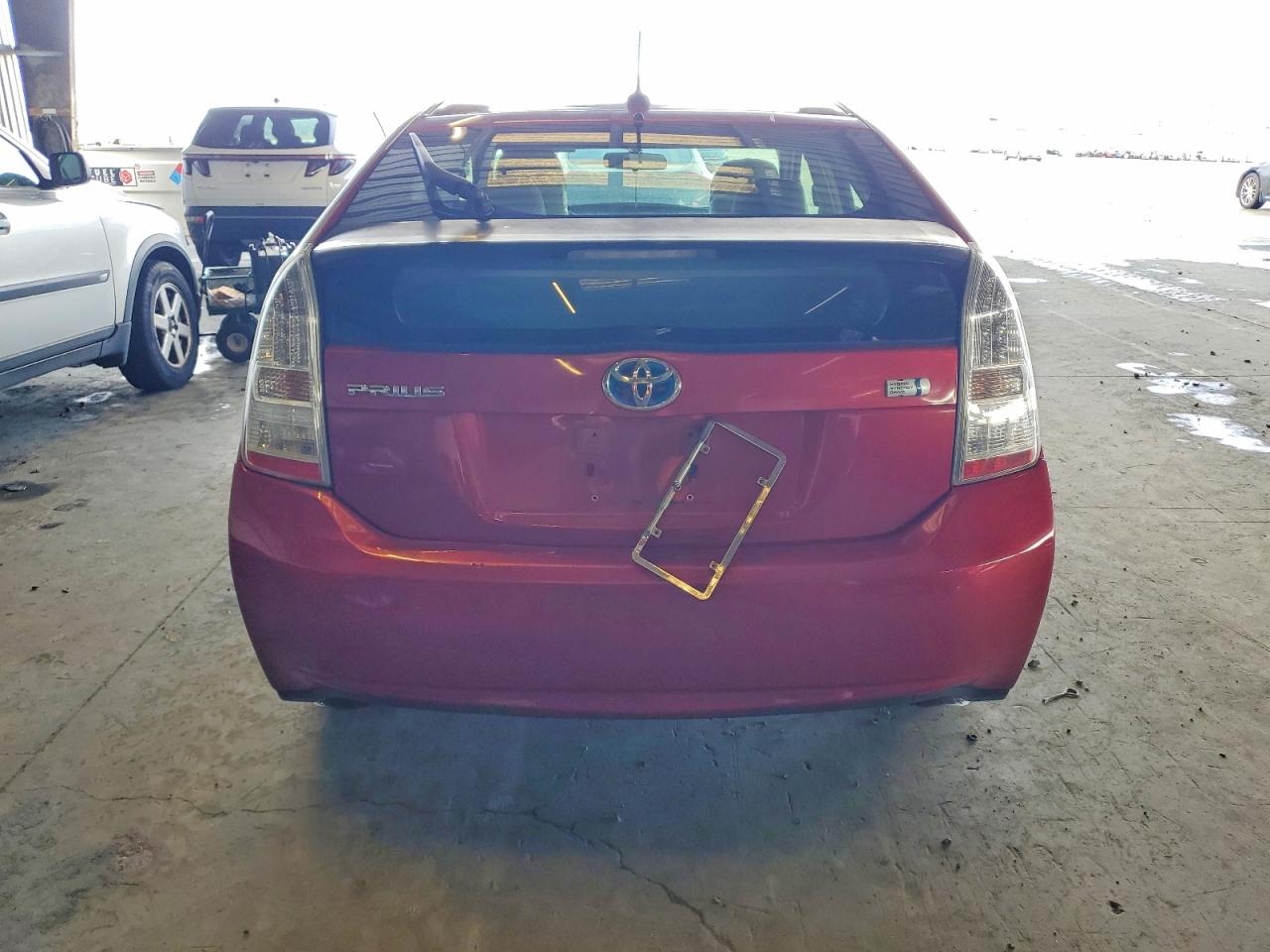 2010 TOYOTA PRIUS photo 6