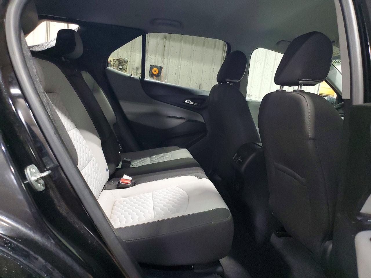 2021 CHEVROLET EQUINOX LS photo 11