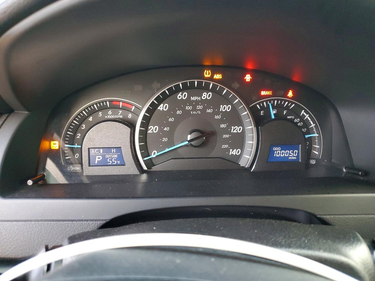 2012 TOYOTA CAMRY LE photo 4