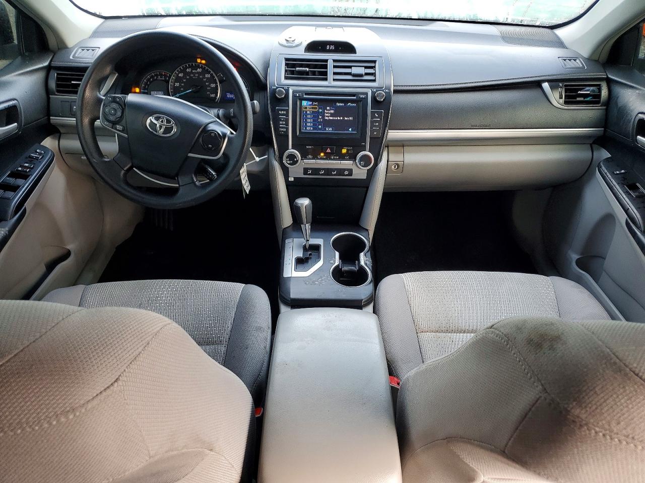 2012 TOYOTA CAMRY LE photo 3