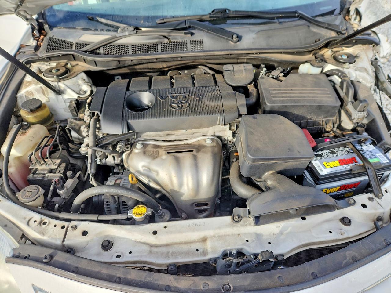 2011 TOYOTA CAMRY BASE photo 11