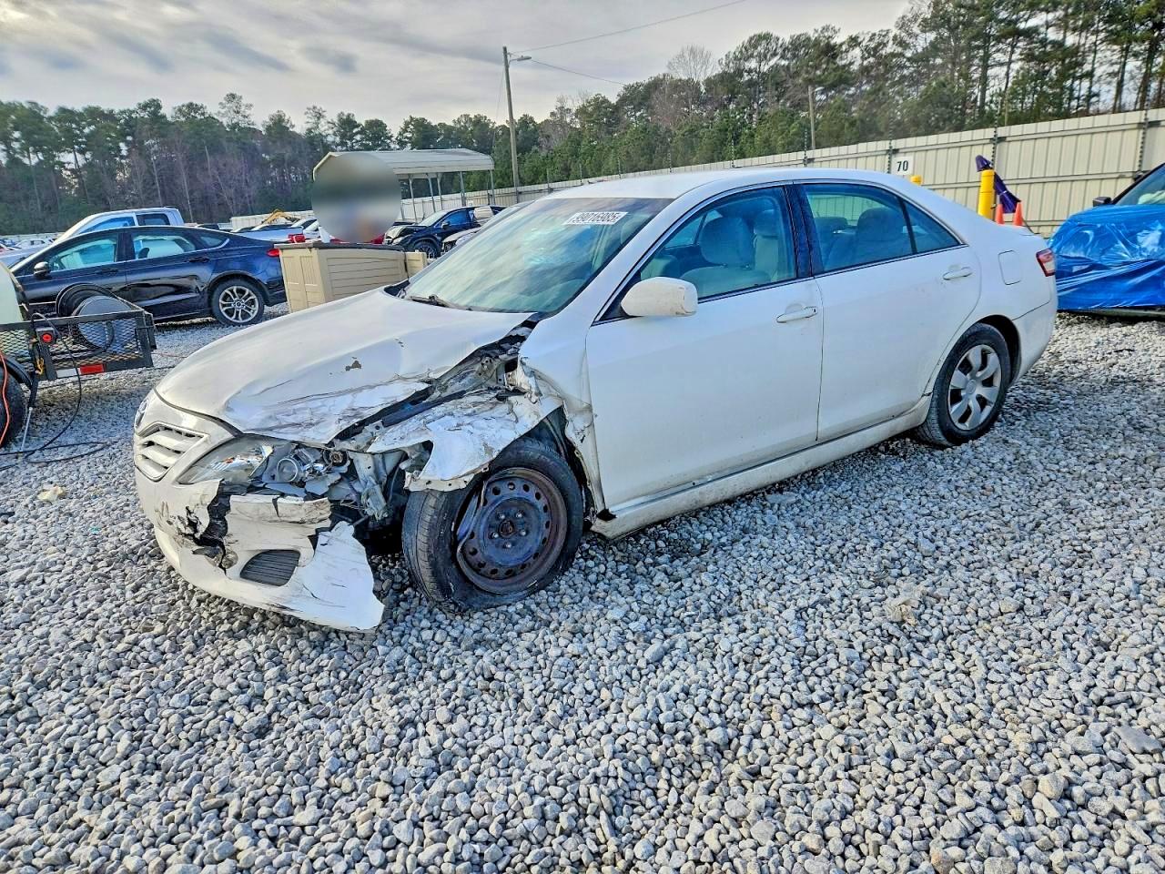 2011 TOYOTA CAMRY
