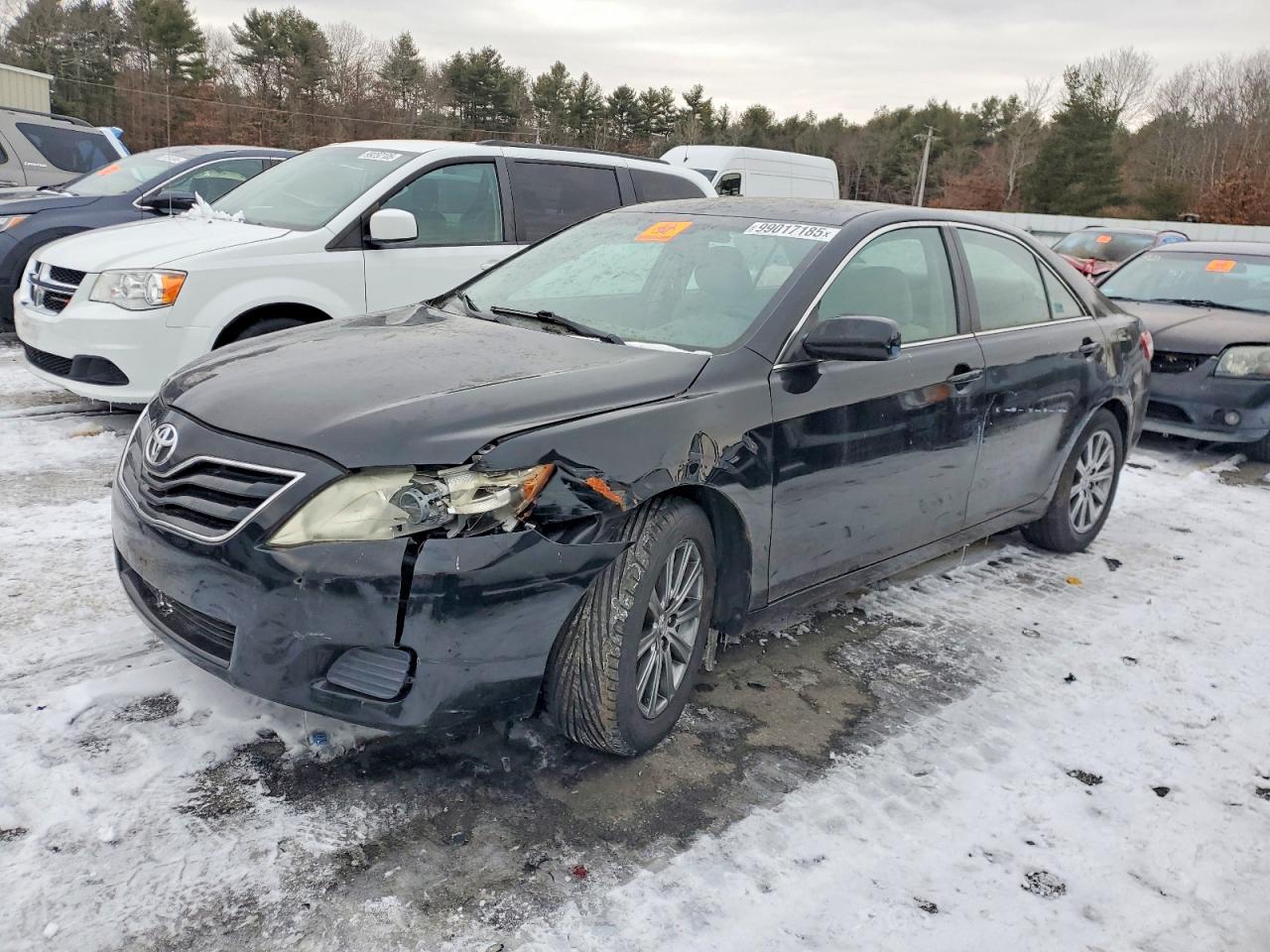 2011 TOYOTA CAMRY