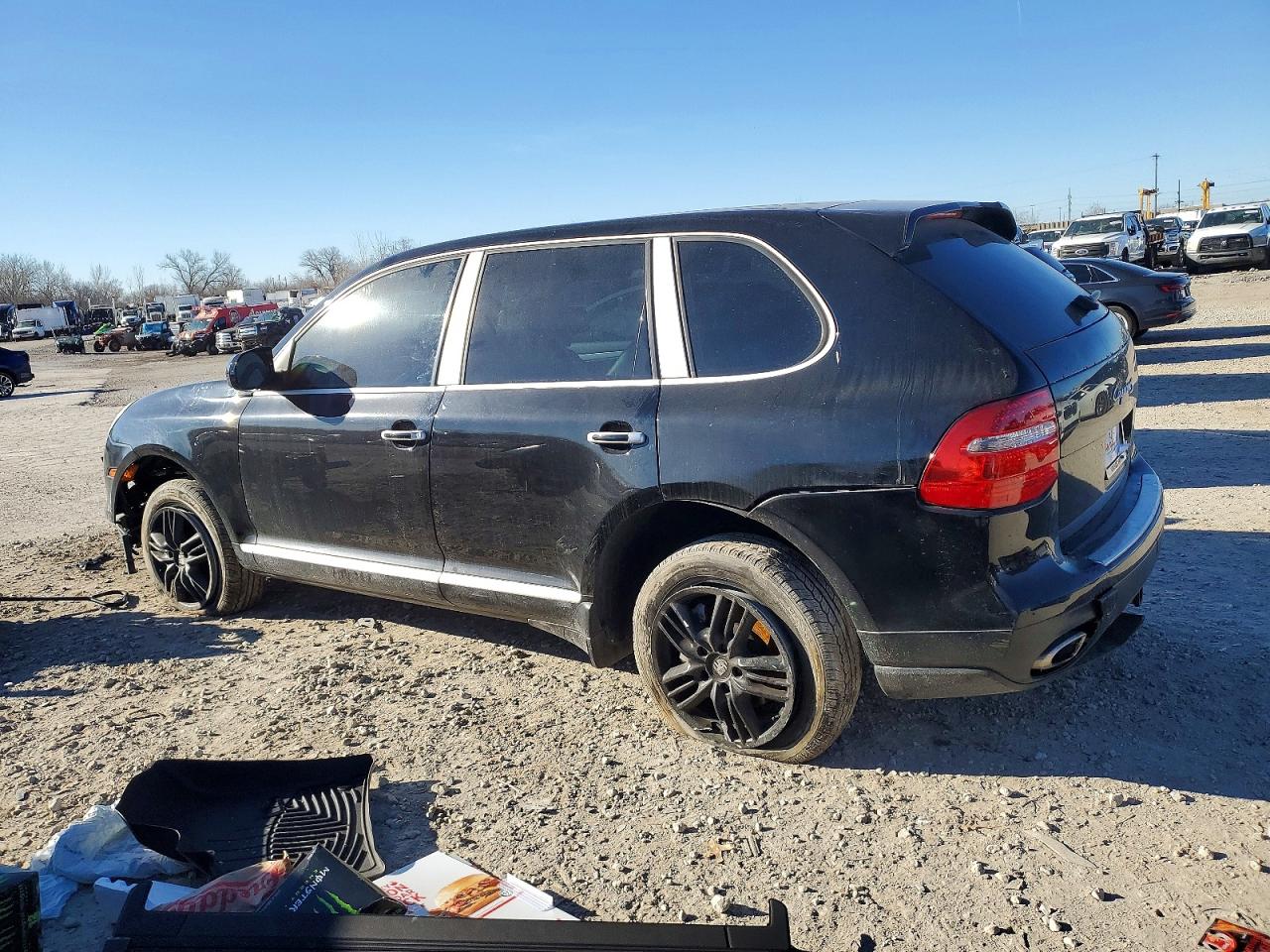2009 PORSCHE CAYENNE S photo 4