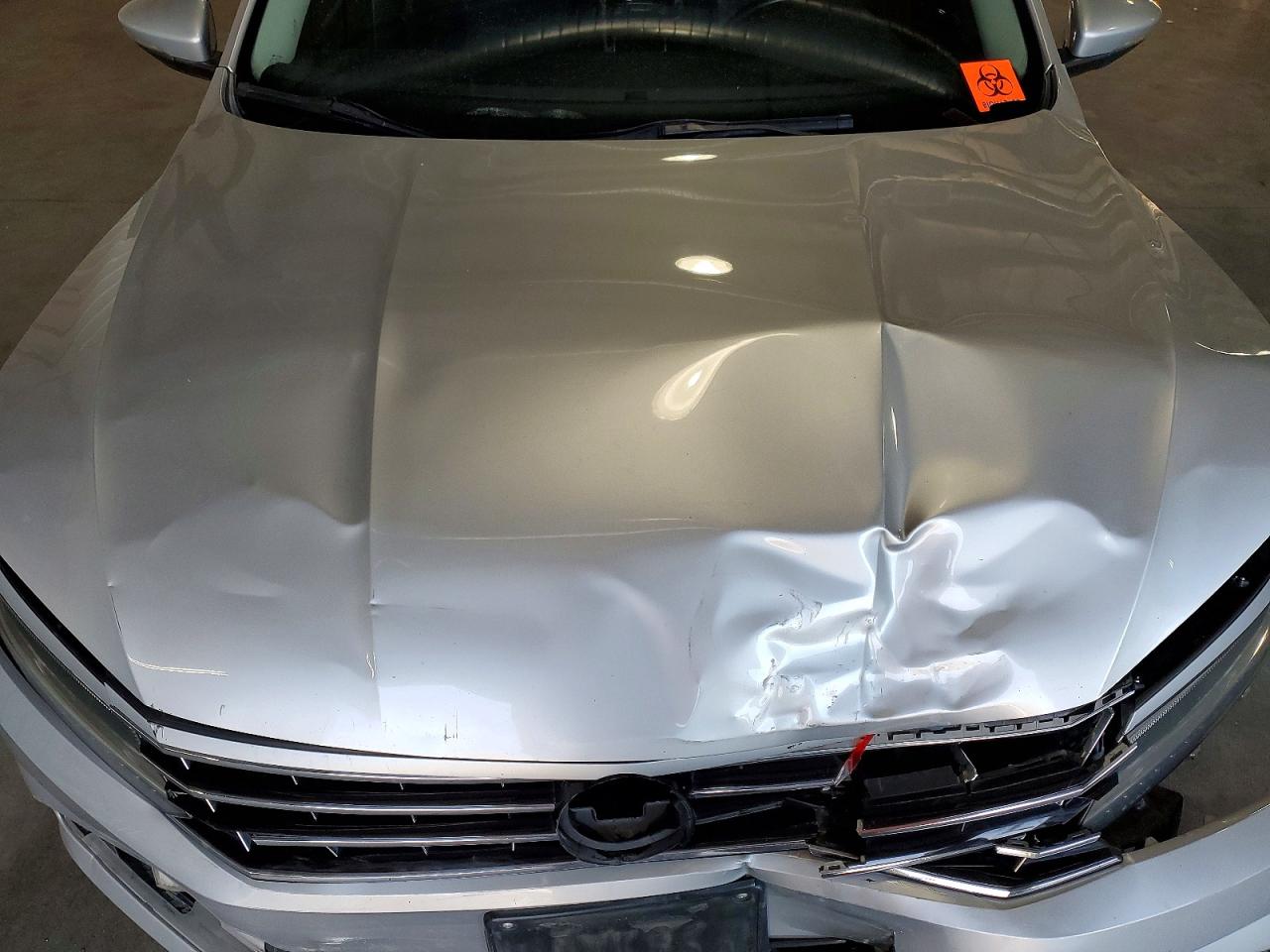 2017 VOLKSWAGEN PASSAT SE photo 11